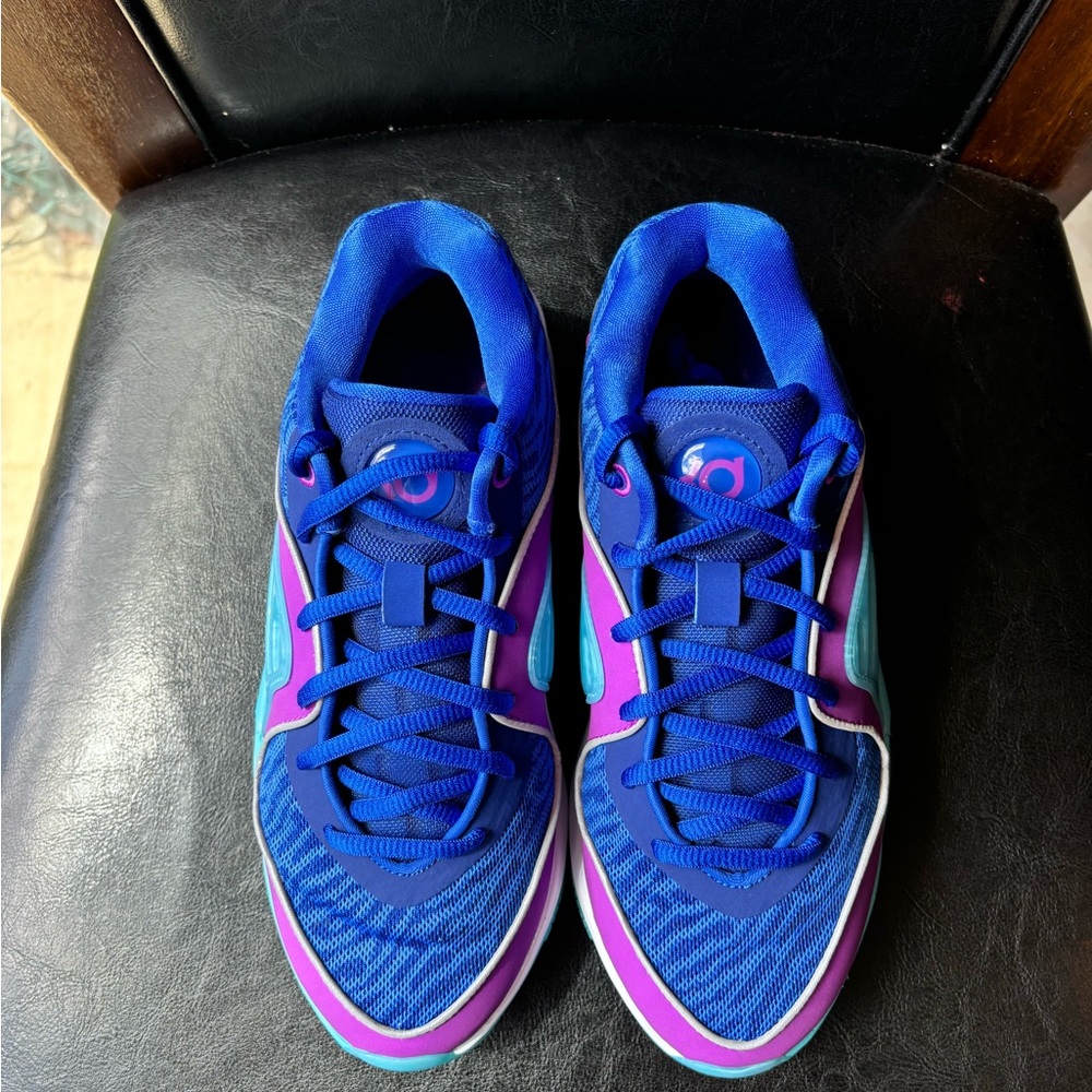 KD 16 ‘Ready, Play’